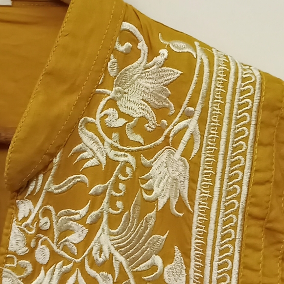 Kurta - Picture 4 of 4